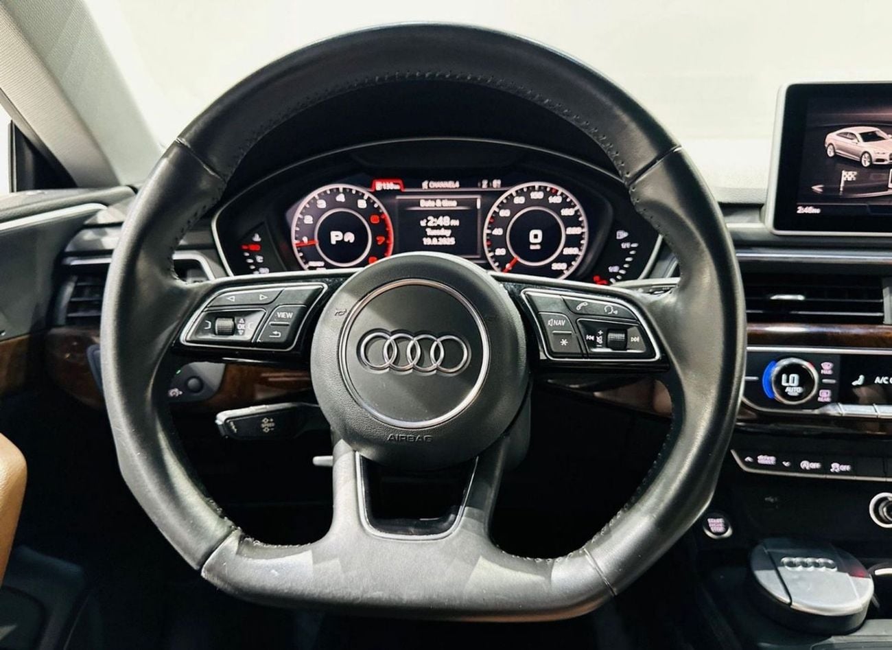 أودي A5 40 TFSI SPORTBACK DESIGN 40 TFSI 40 TFSI S Line 2.0L (190 HP)