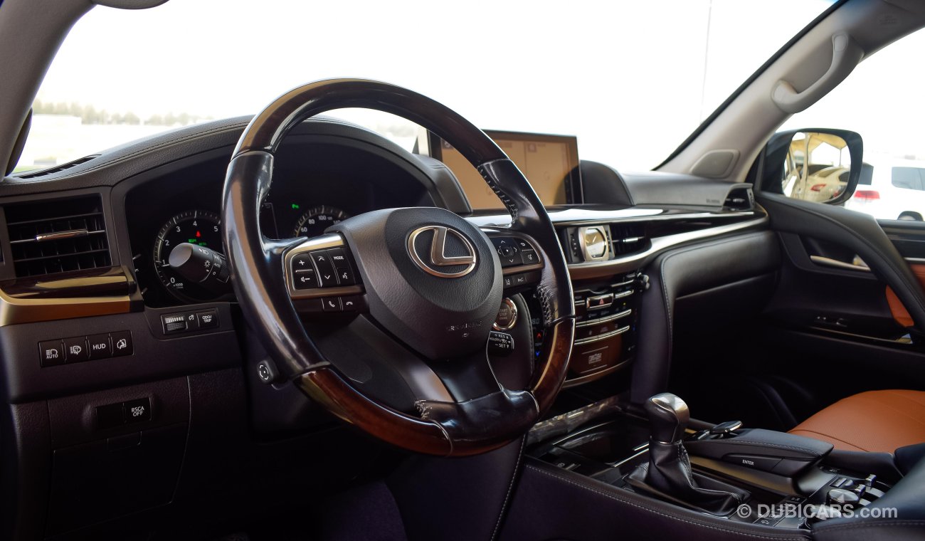 Lexus LX570