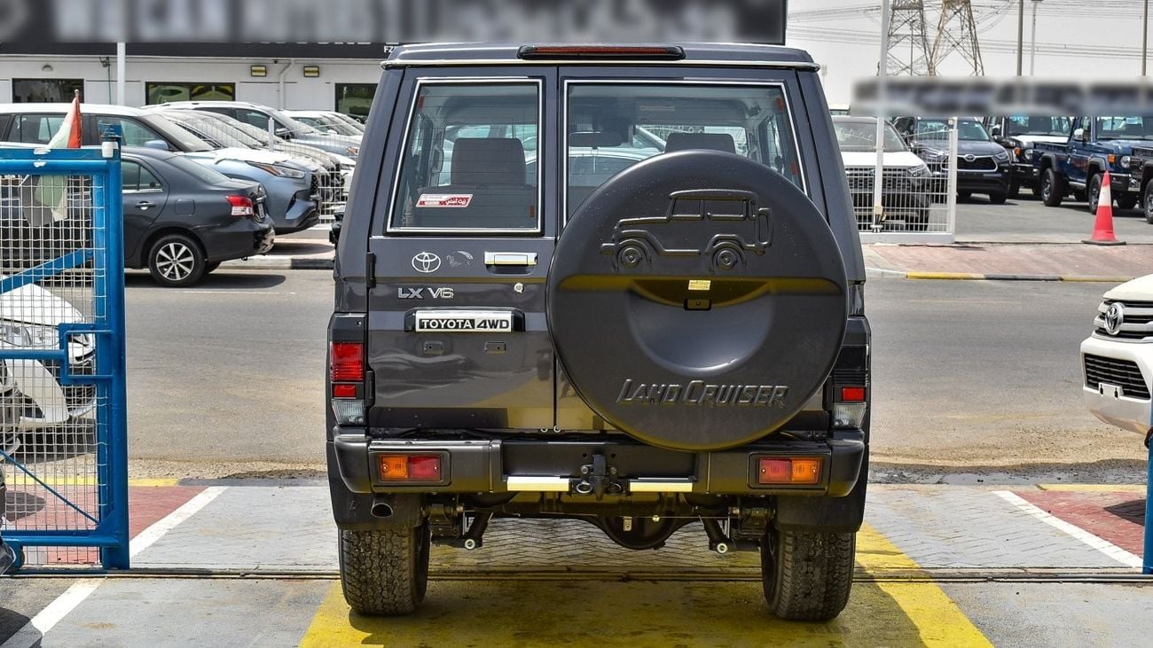 Toyota Land Cruiser 70 4.0L V6  A/T
