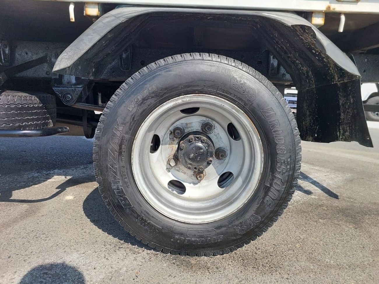 ميتسوبيشي فوسو كانتير MITSUBISHI CANTER TRUCK RHD 1994 MODEL 4.5 L DIESEL MANUAL(PM00202)