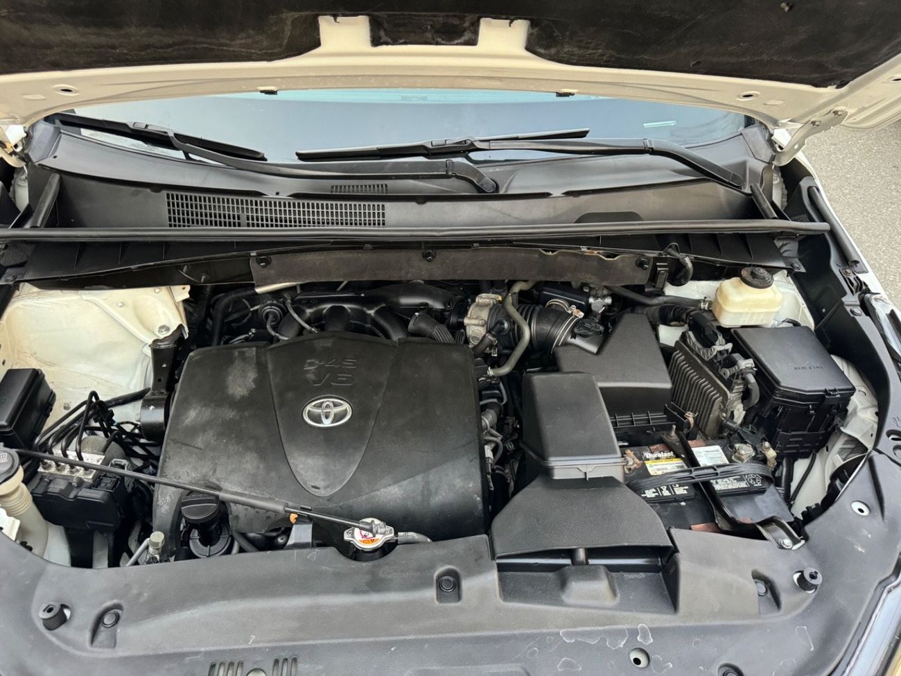 Toyota Highlander 2017 LE 4x4 BEIGE COLOR US SPEC