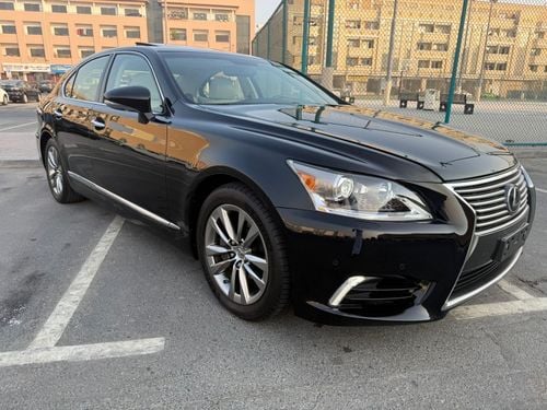 Lexus LS460