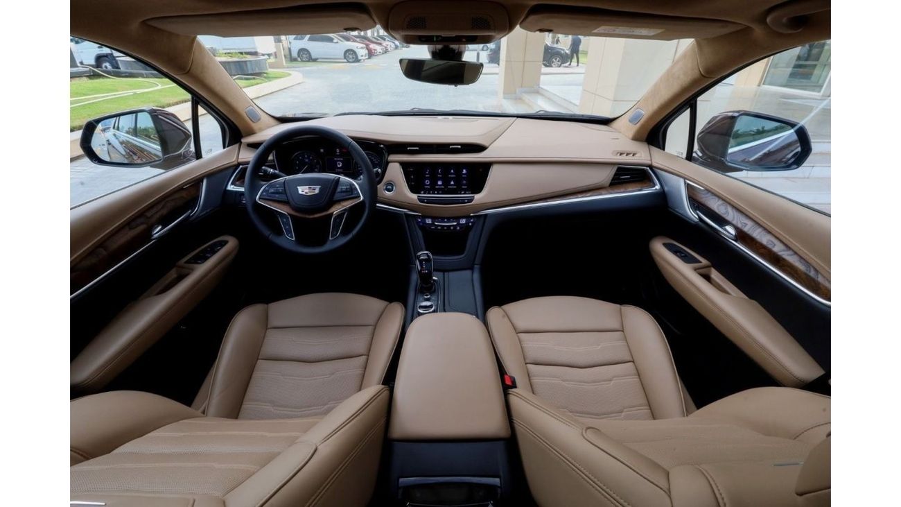 كاديلاك XT5 Cadillac XT5 Premium Luxury 2022 European Spec (BRAND NEW) under Warranty with Flexible Down-Payment