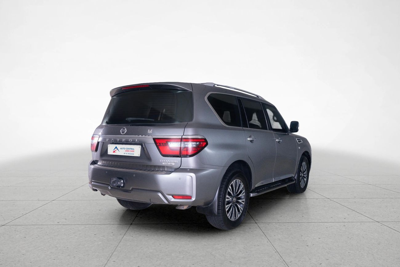 Nissan Patrol LE TITANIUM 5.6