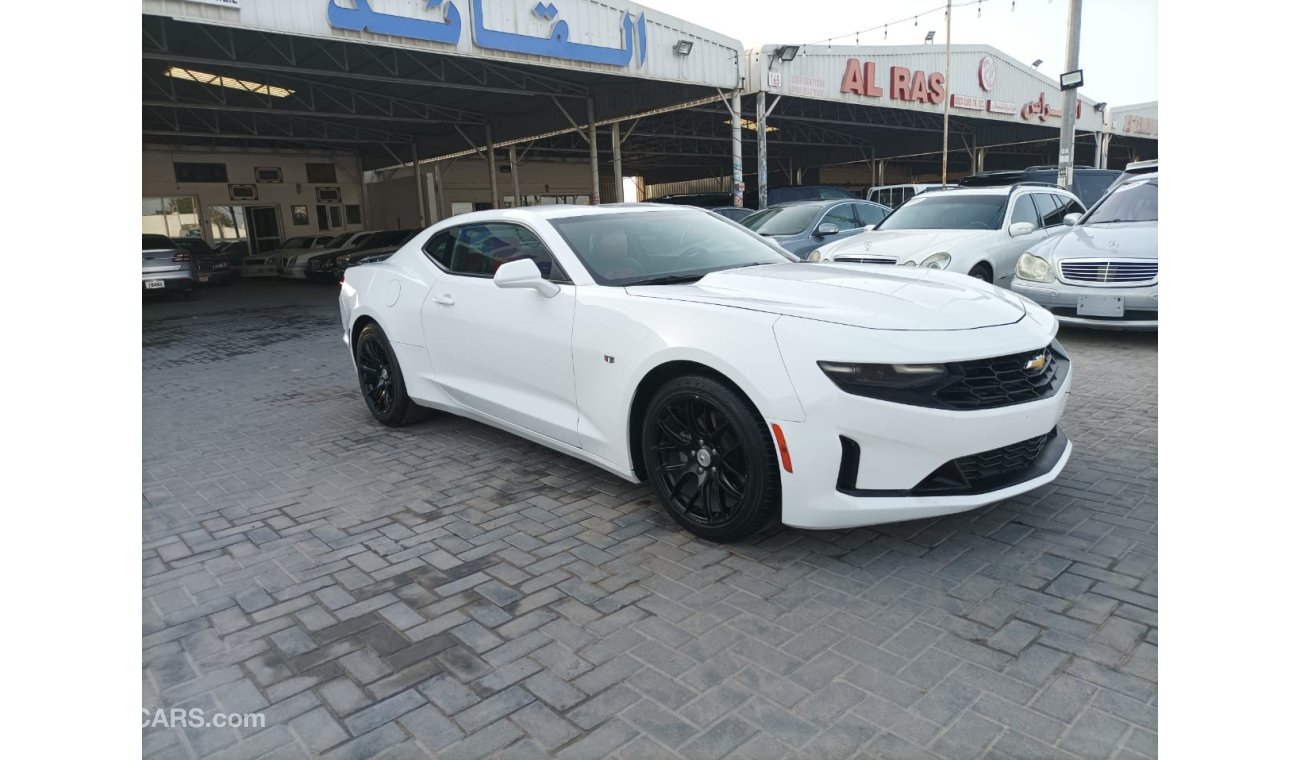 Chevrolet Camaro 2019 American model, 4 cylinder, cattle 40,000 km