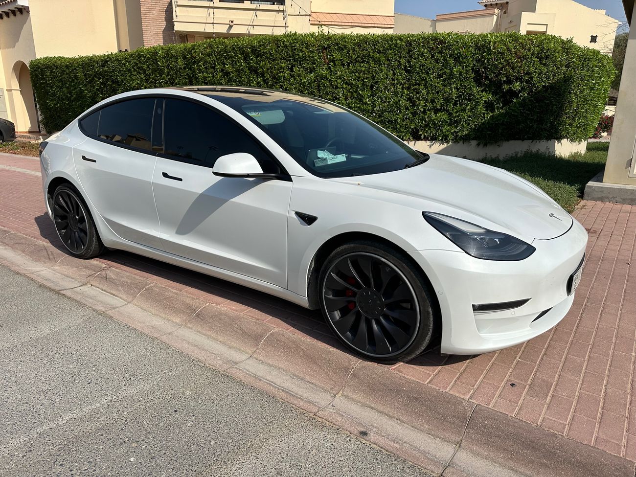 تسلا موديل 3 Performance (AWD)