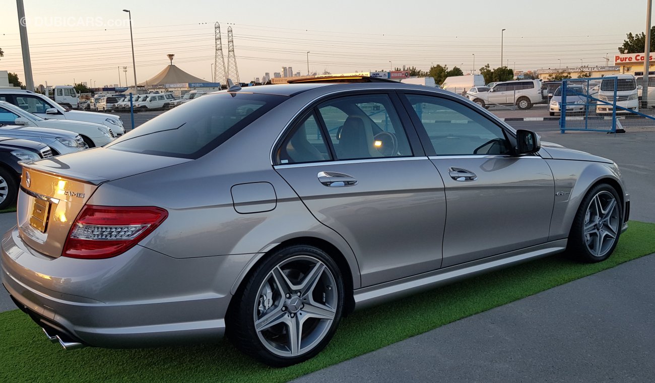 مرسيدس بنز C 63 AMG Japan imported - Very clean car free accident 57000 km only