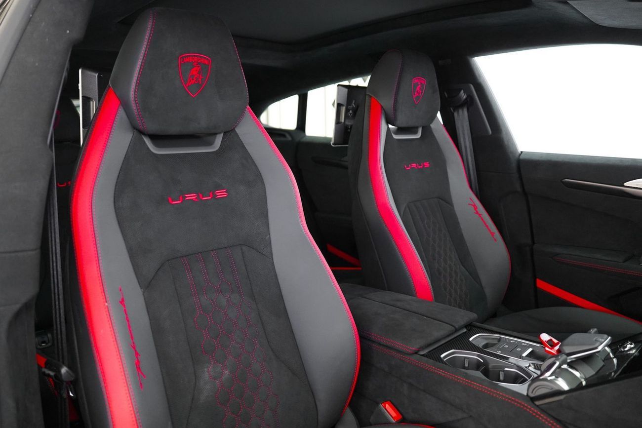 Lamborghini Urus 4.0T V8 Performante