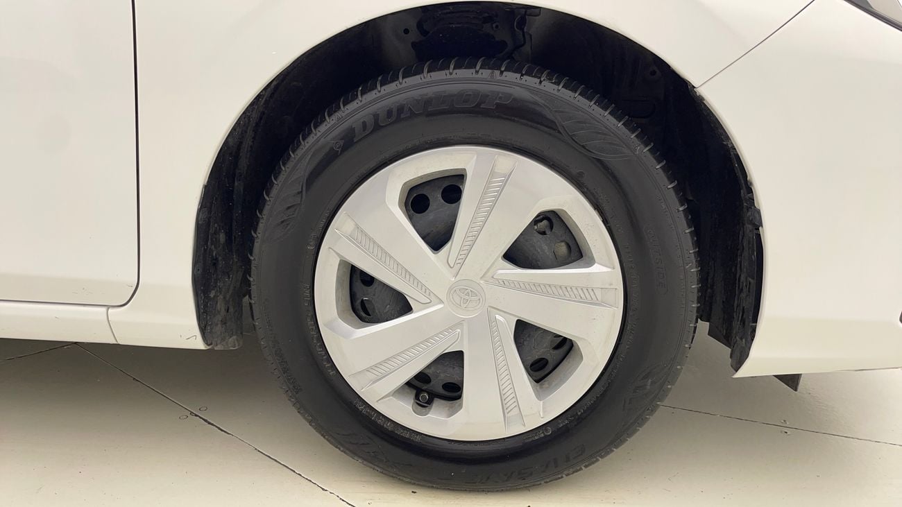 تويوتا يارس E 1.5 | بدون دفعة مقدمة | اختبار القيادة في المنزل