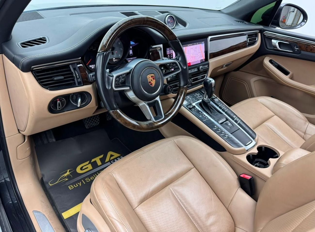 Porsche Macan 2020 Porsche Macan S, 1 Year Warranty, Service History, Excellent Condition, GCC