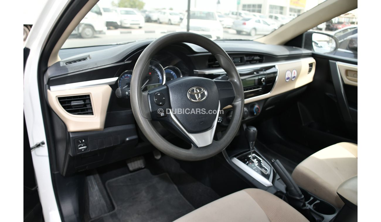 Toyota Corolla 2015 GCC No Accident No Paint A perfect Condition