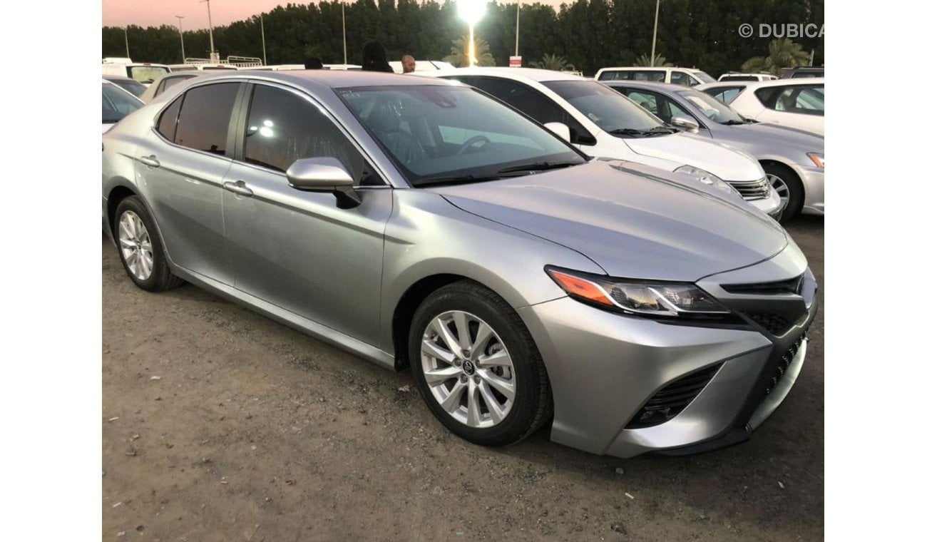 Toyota Camry 2018 For Urgent SALE RTA Dubai PASS