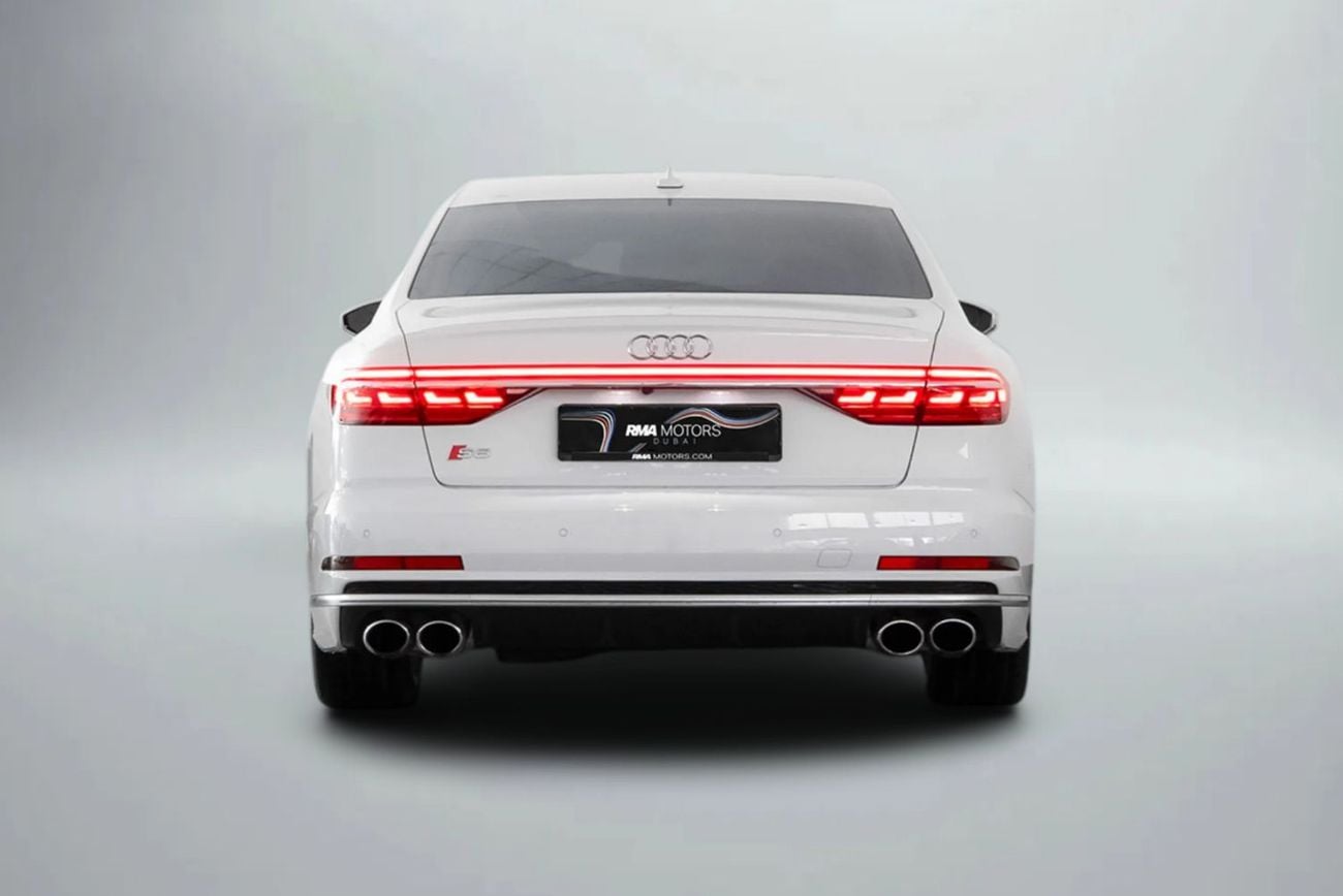 Audi S8 TFSI quattro 4.0L