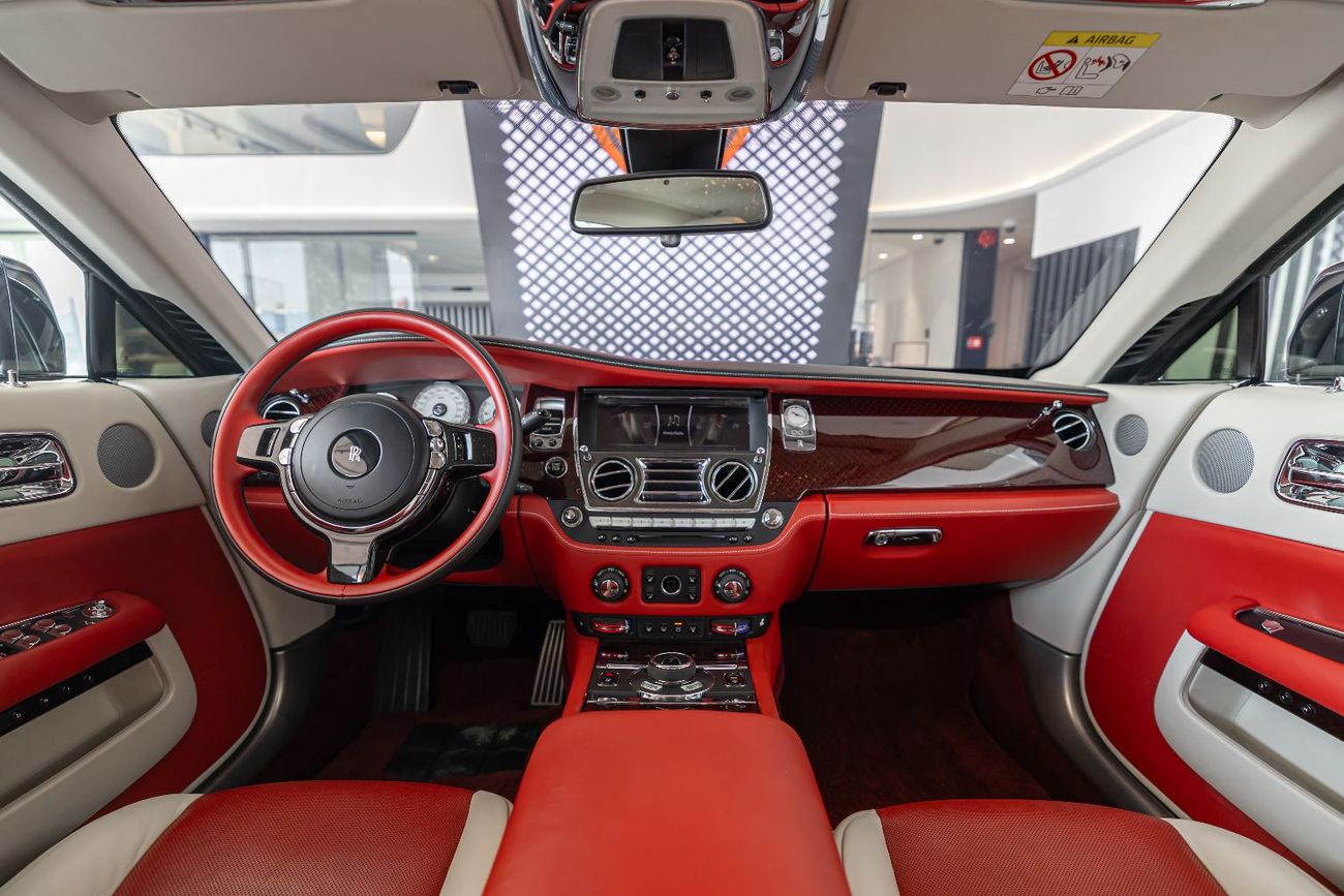 Rolls-Royce Wraith Rolls Royce Wraith - Black Badge - 2018 GCC Specs - Perfect Condition