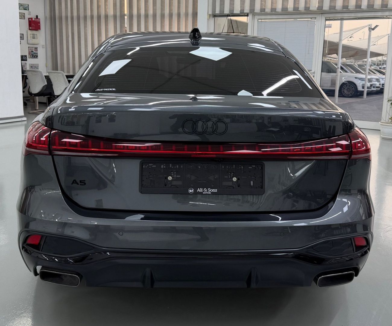 Audi A5 GCC .. Warranty .. Service .. Original paint .. PPF