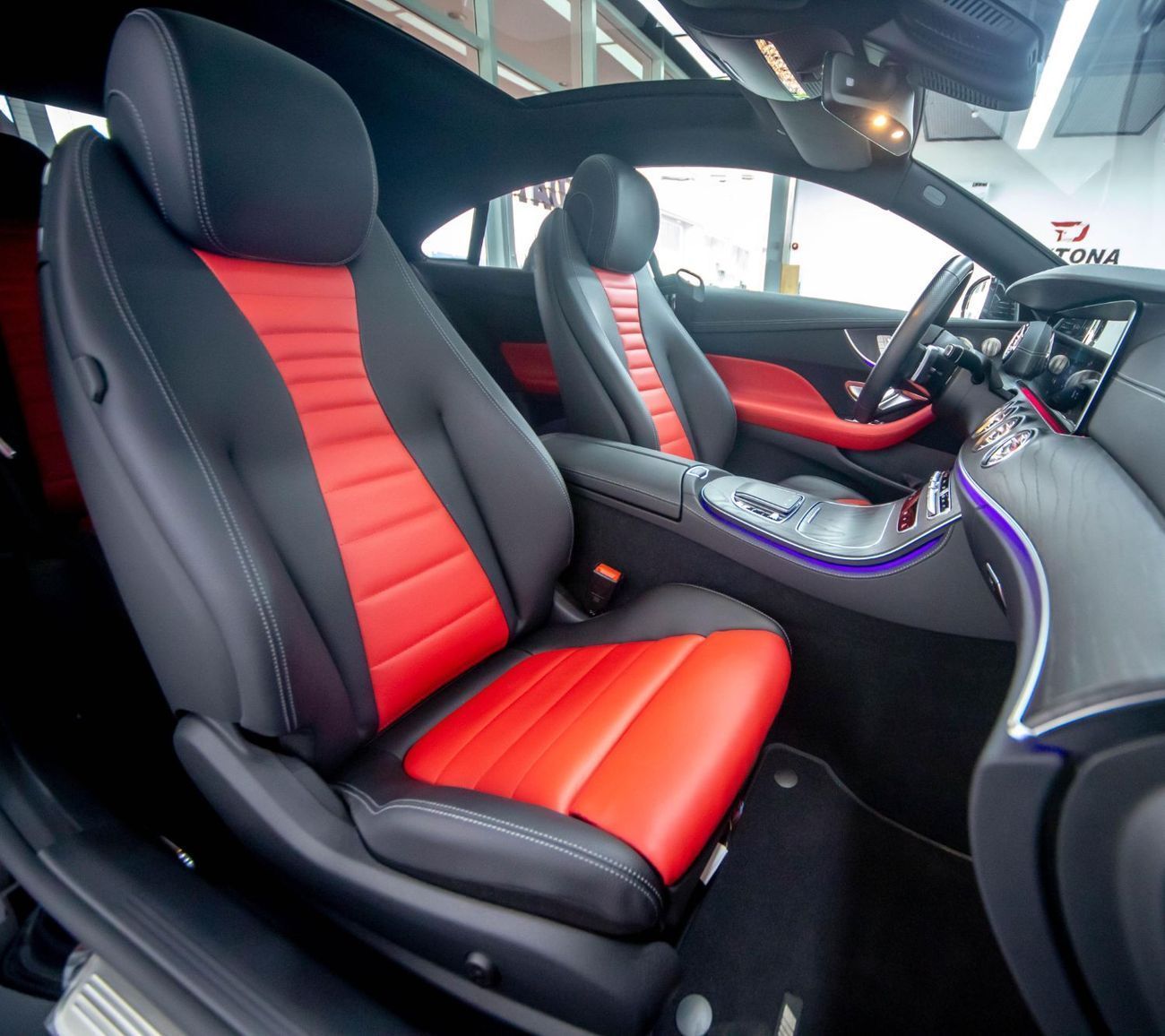 Mercedes-Benz E200 Mercedes-Benz E200 AMG 2024 Coupe – Highlights