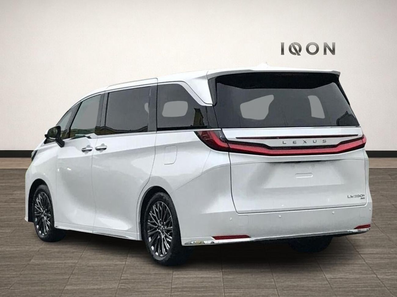 Lexus LM 350h 2.5 350h Takumi E-CVT AWD Euro 6 (s/s) 5dr ( EXPORT ONLY)