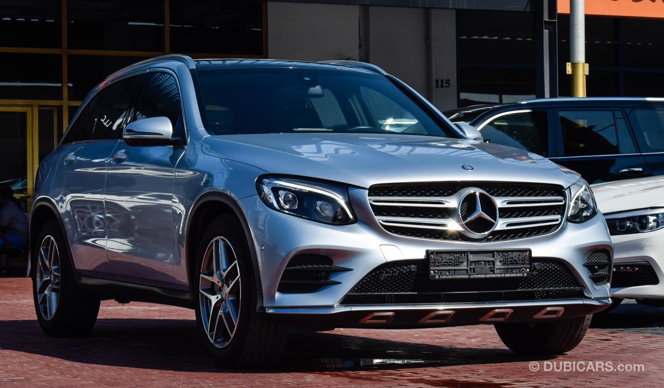 مرسيدس بنز GLC 250 4MATIC