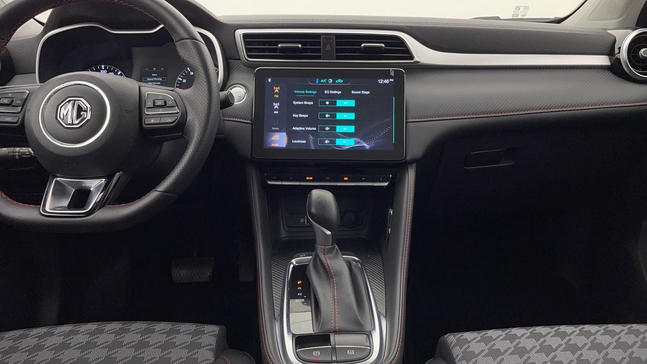 أم جي ZS STD 1.5 | بدون دفعة مقدمة | اختبار القيادة في المنزل