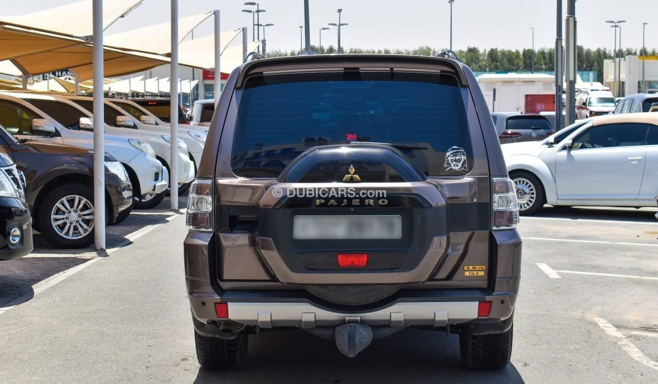 Mitsubishi Pajero 3.8 GLS V6