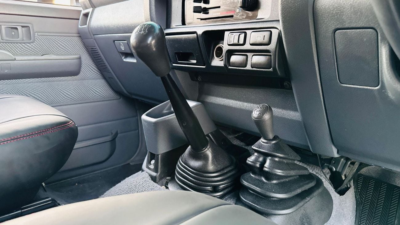 Toyota Land Cruiser Pick Up HEAVY MODIFIED | ULTIMATE OFF-ROAD CAMPER TRUCK | 4.5L DIESEL | MANUAL TRANSMISSION | 2011