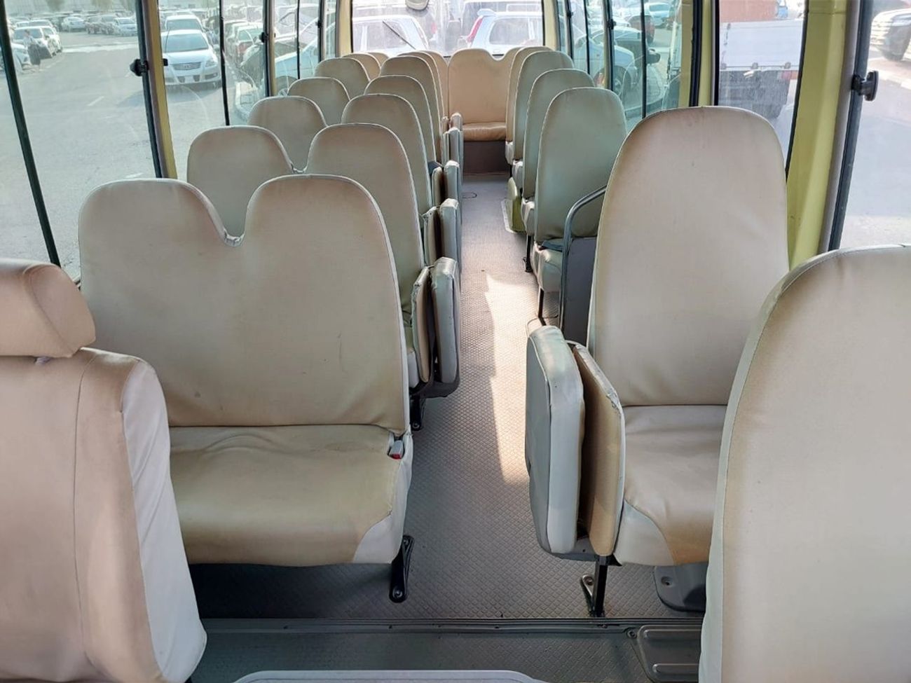 تويوتا كوستر TOYOTA COASTER BUS RHD 2007 MODEL 4.0 L DIESEL AUTOMATIC(PM02577)