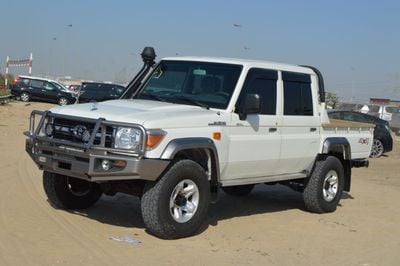 Toyota Land Cruiser Pick Up Double Cabin  Left Hand Drive Engine:  V6