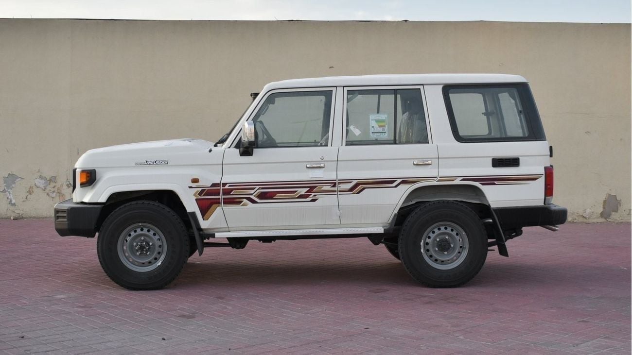 تويوتا لاند كروزر 70 LC76 Diesel V8 4.5L 5Doors