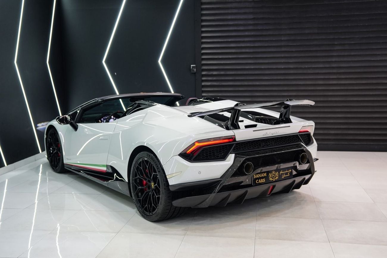 لامبورغيني هوراكان 2018 Lamborghini Performante Spyder, ALA Aerodynamics, Lift System, Forged Composites, GCC Spec!!