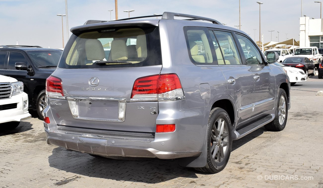 Lexus LX570 S With 2015 Body kit