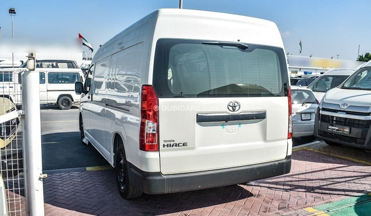 تويوتا هاياس Cargo Van