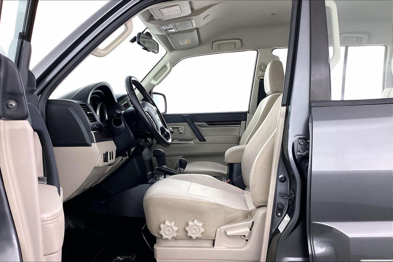 Mitsubishi Pajero GLS Midline | upto AED 20,000 Ramadan Discount | Guaranteed Warranty | 0 Down Payment