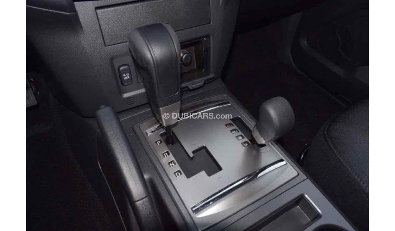 Mitsubishi Pajero 3.2 diesel model 2017