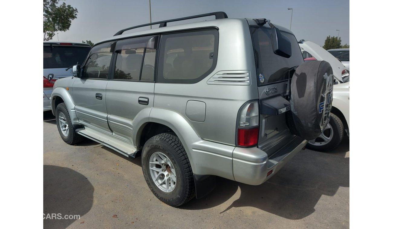 تويوتا برادو RHD, Petrol, Automatic, 2.7L (Export Only)