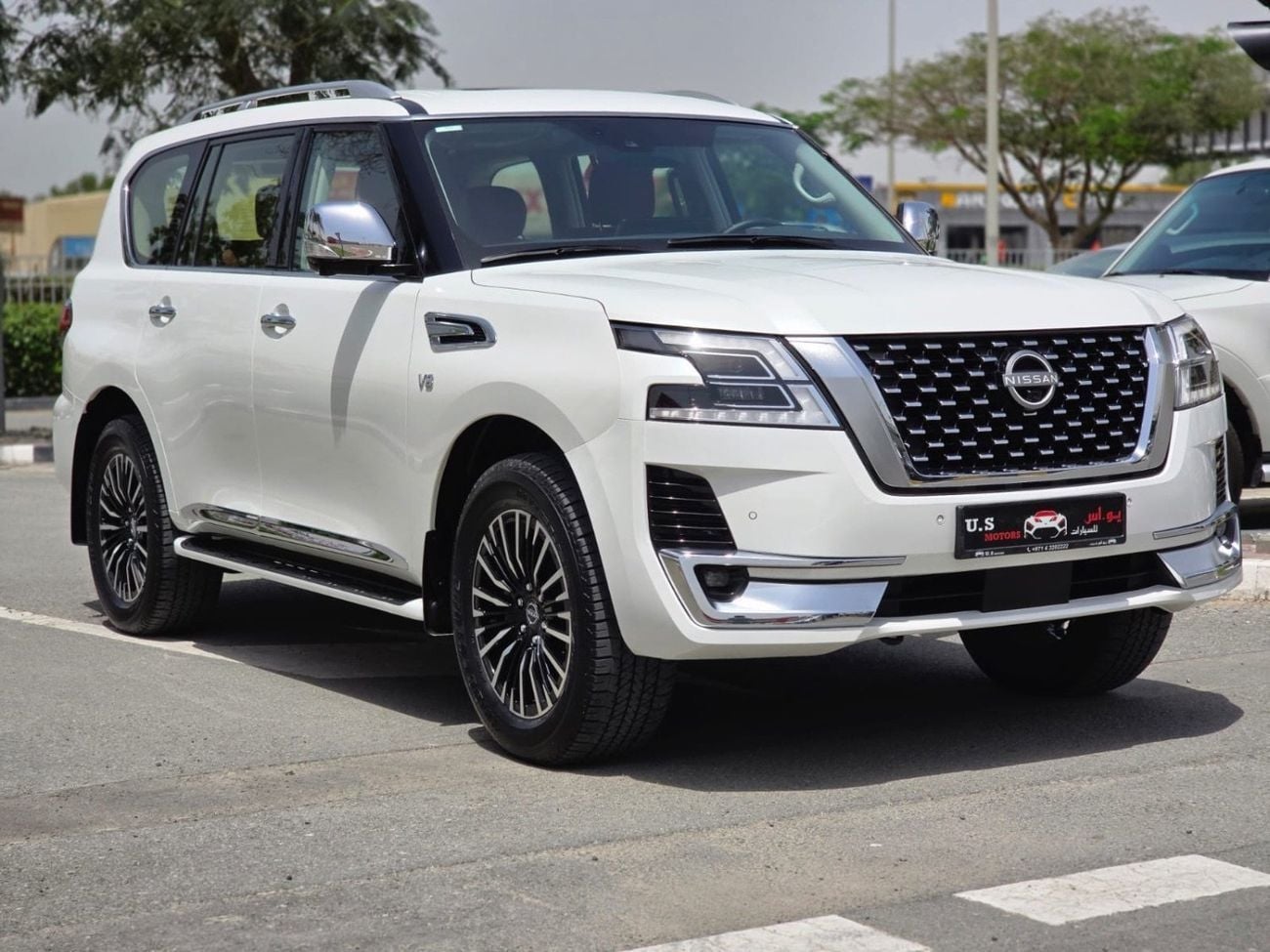 نيسان باترول LE PLATINUM 5.6L
