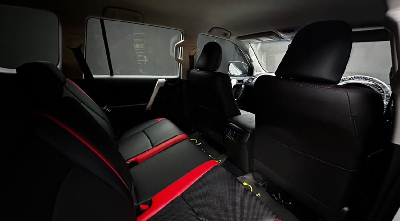 Toyota Prado Toyota prado 2022 model v4 diesel full options