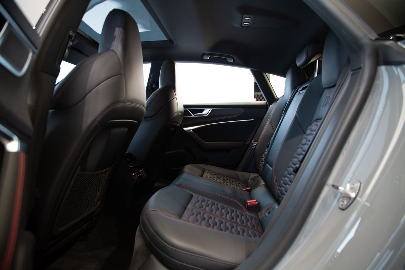 أودي RS7 TFSI quattro