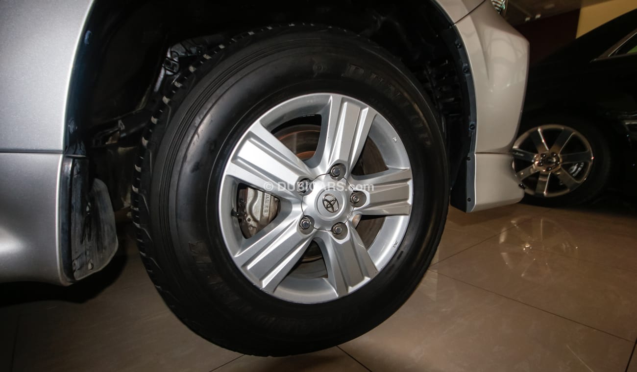 Toyota Land Cruiser VXR