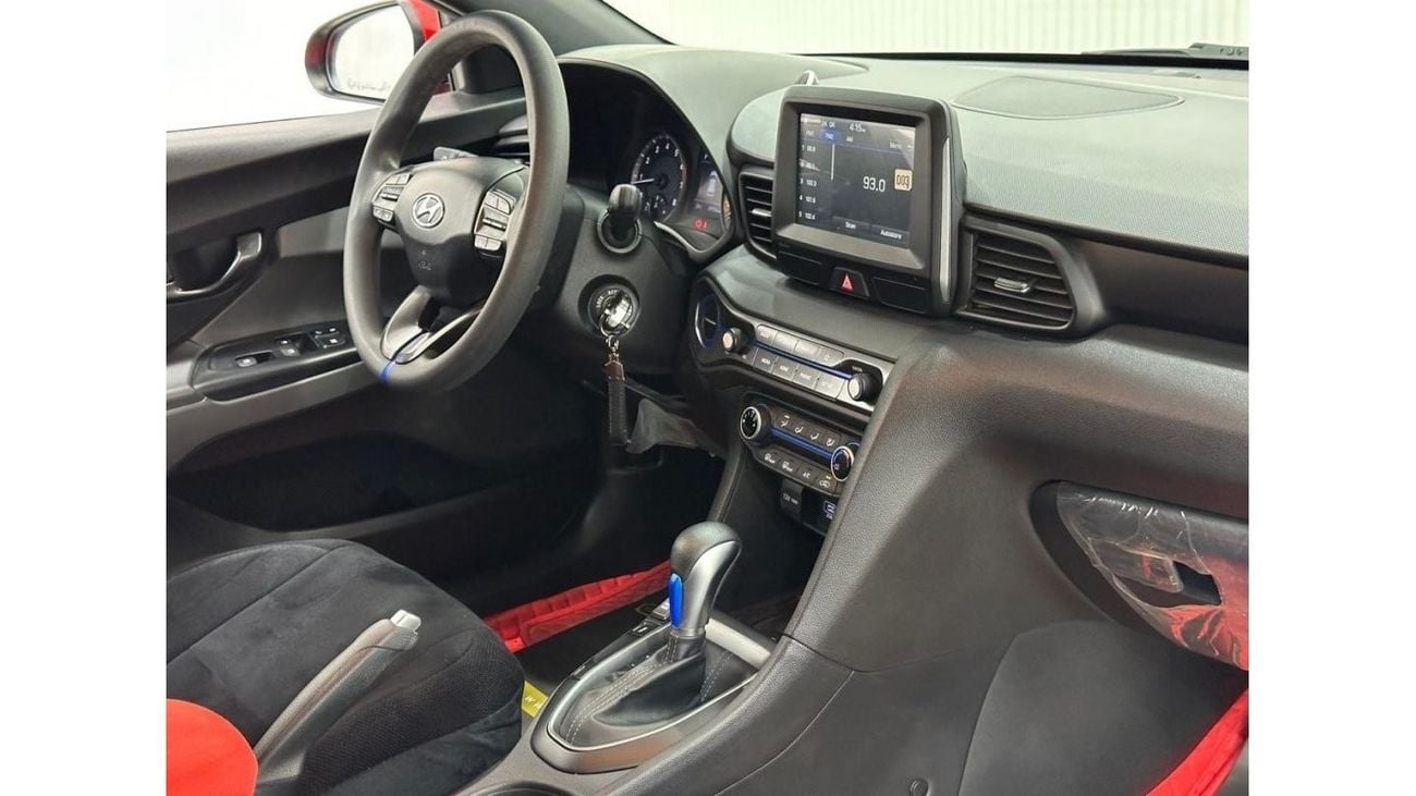 هيونداي فيلوستر Std 2020 Hyundai Veloster 2.0, March 2025 Hyundai Warranty, Full Hyundai Service History, GCC