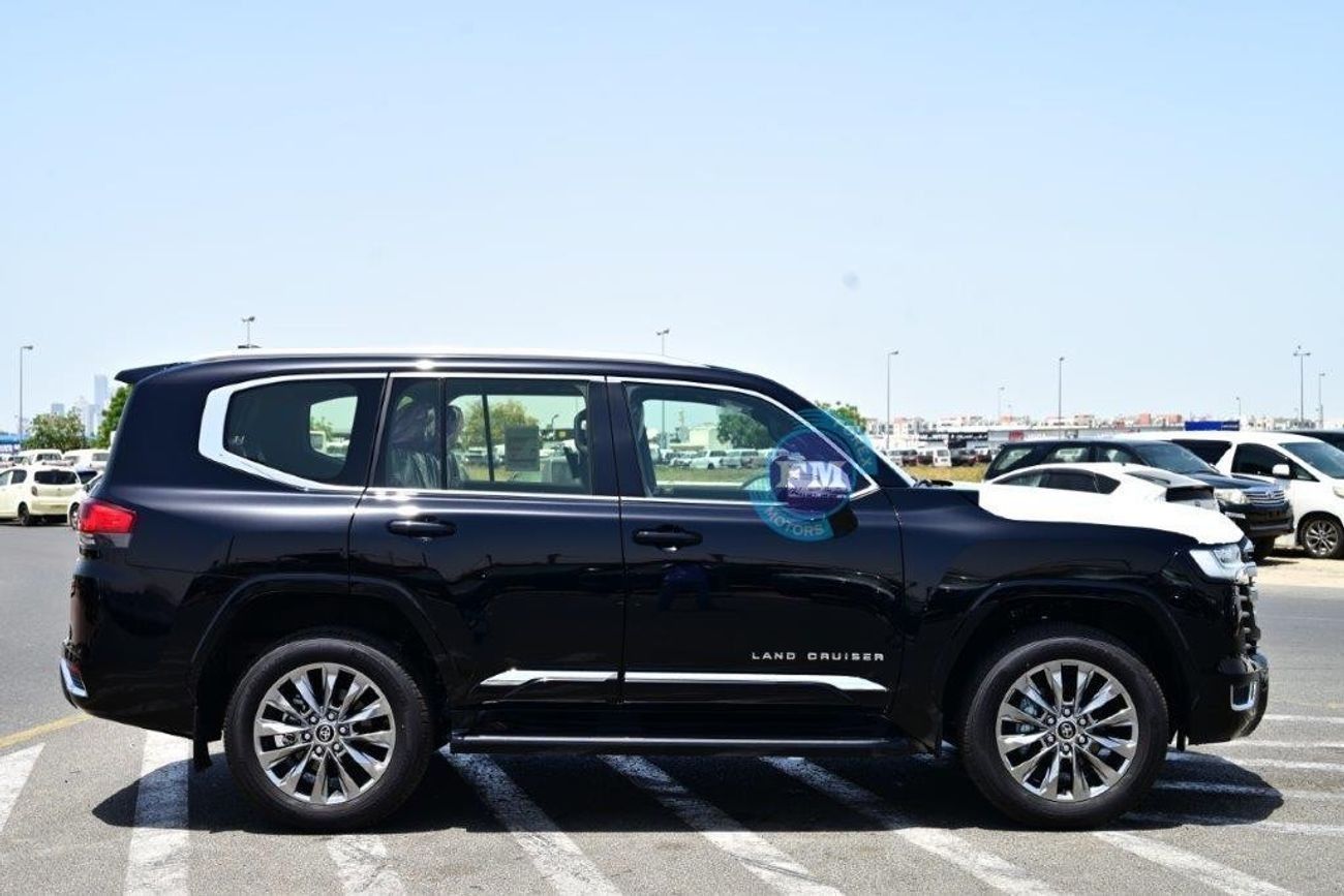 تويوتا لاند كروزر 300 VXR 4.0L Petrol 4WD Automatic