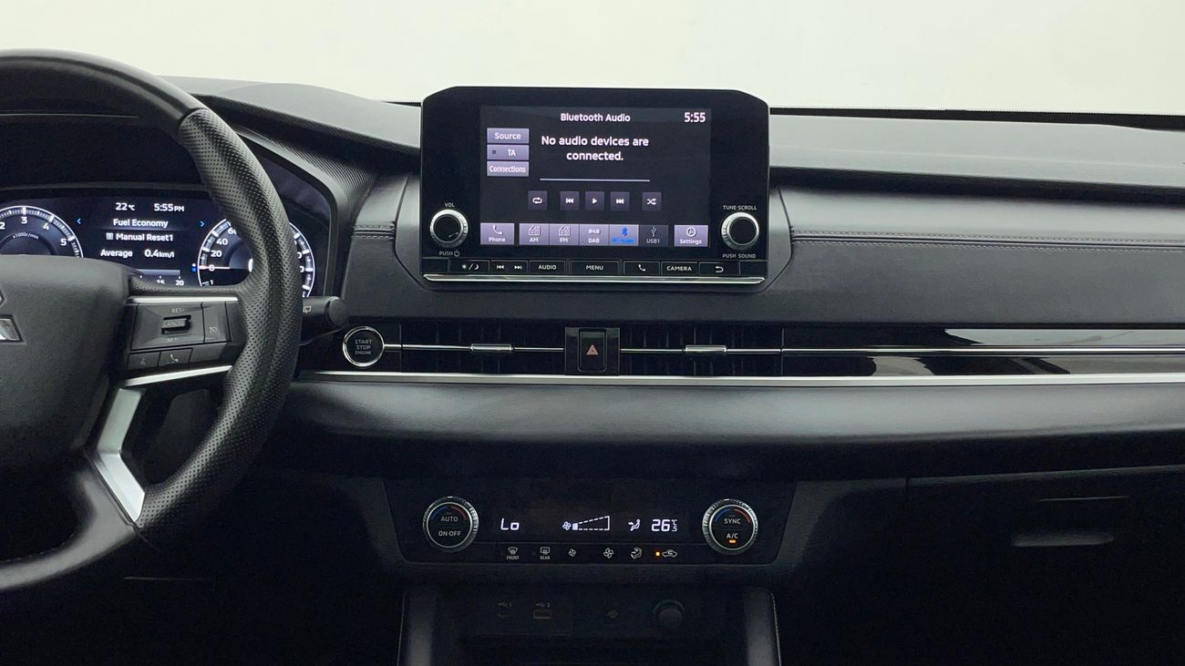 ميتسوبيشي آوتلاندر HL SYNTHETIC LEATHER WITH SUNROOF 2.5 | بدون دفعة مقدمة | اختبار القيادة في المنزل