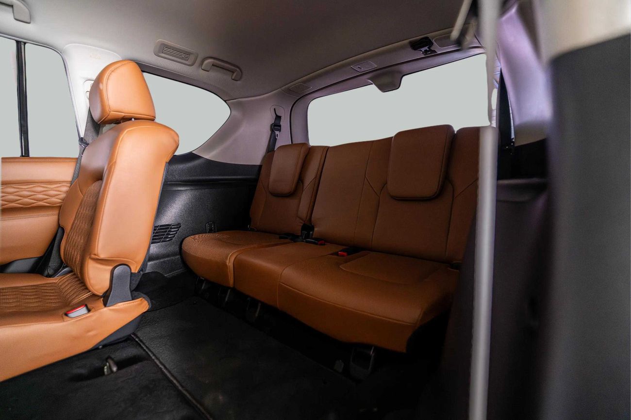 إنفينيتي QX80 LUXE 5.6