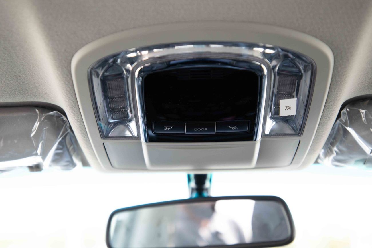 Toyota Fortuner 2023 Toyota Fortuner 4.0 WP Adventure - Platinum White Pearl Inside Black