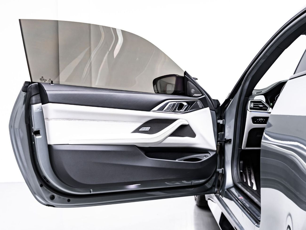 بي أم دبليو M4 Competition 3.0L