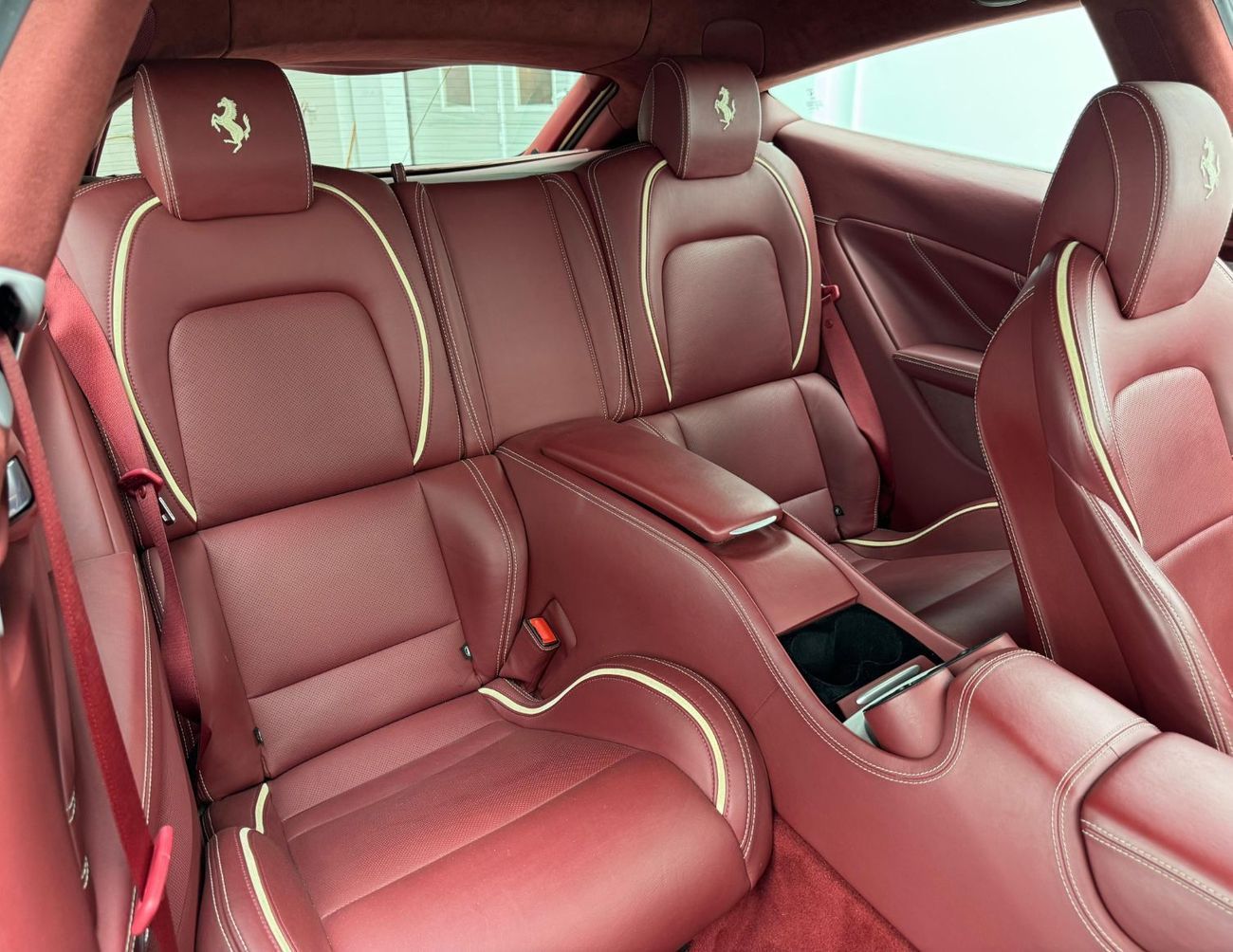 Ferrari FF Std 6.3L 2012 Ferrari FF, Ferrari Full Service History, GCC