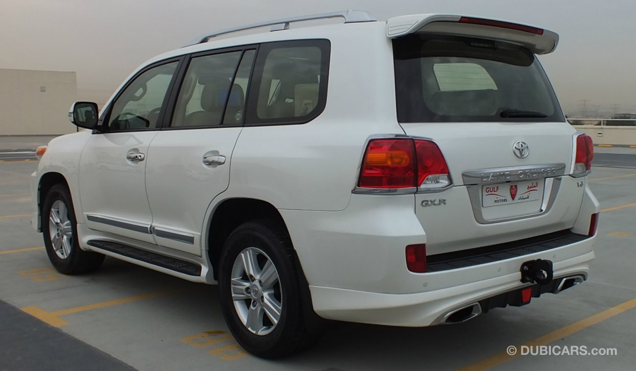 Toyota Land Cruiser GXR V6