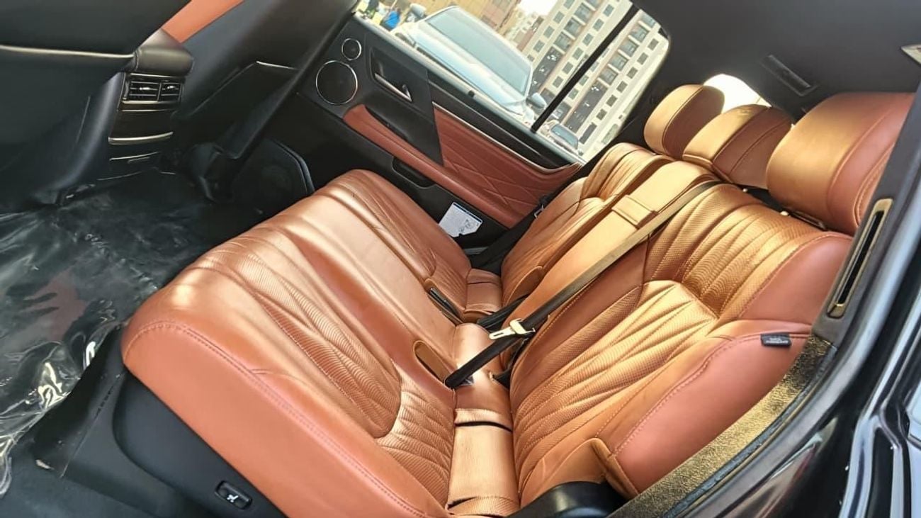 Lexus LX 570