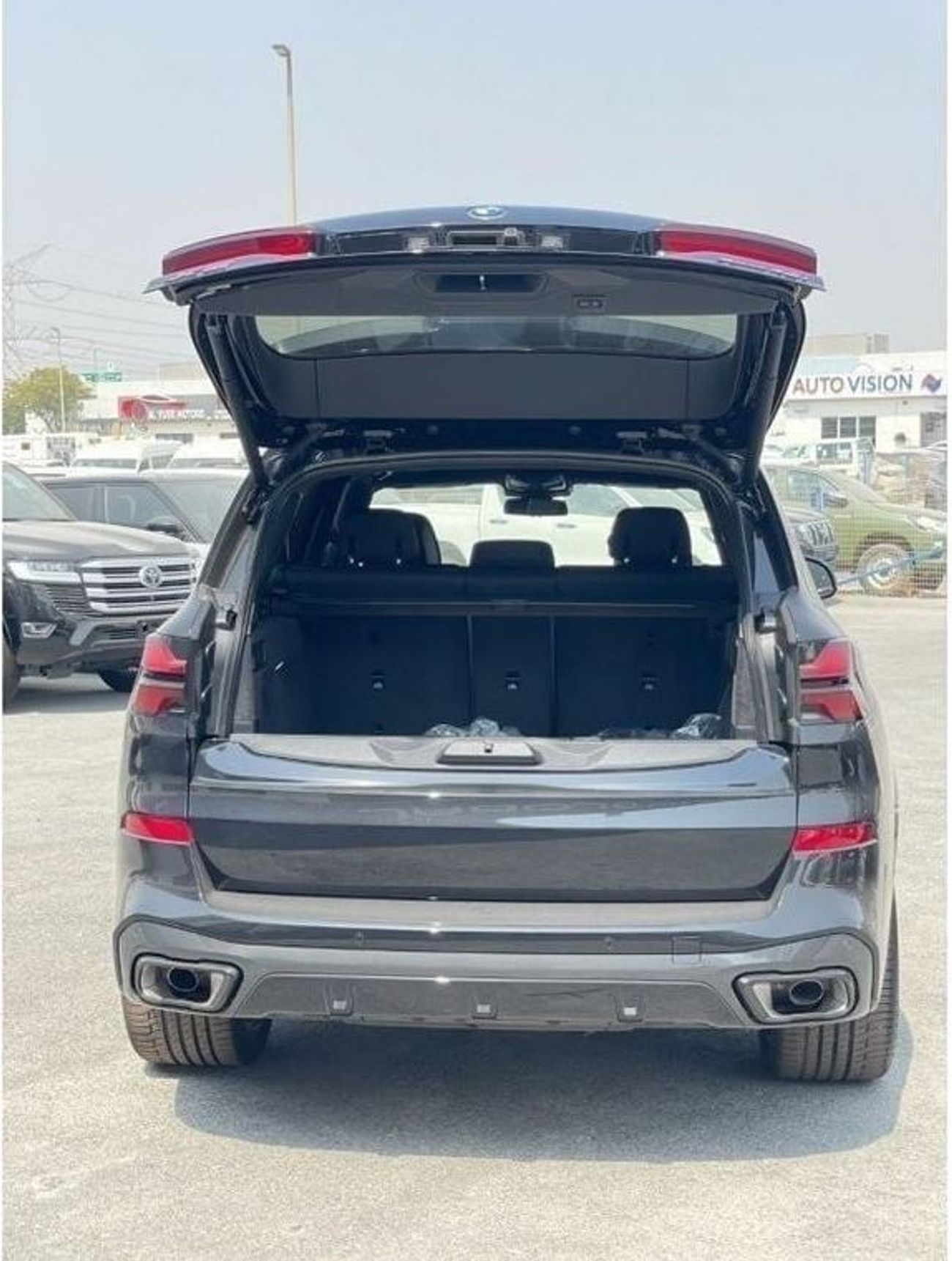 BMW X5 3.0L PETROL A/T X- DRIVE 40 I FULL OPTION