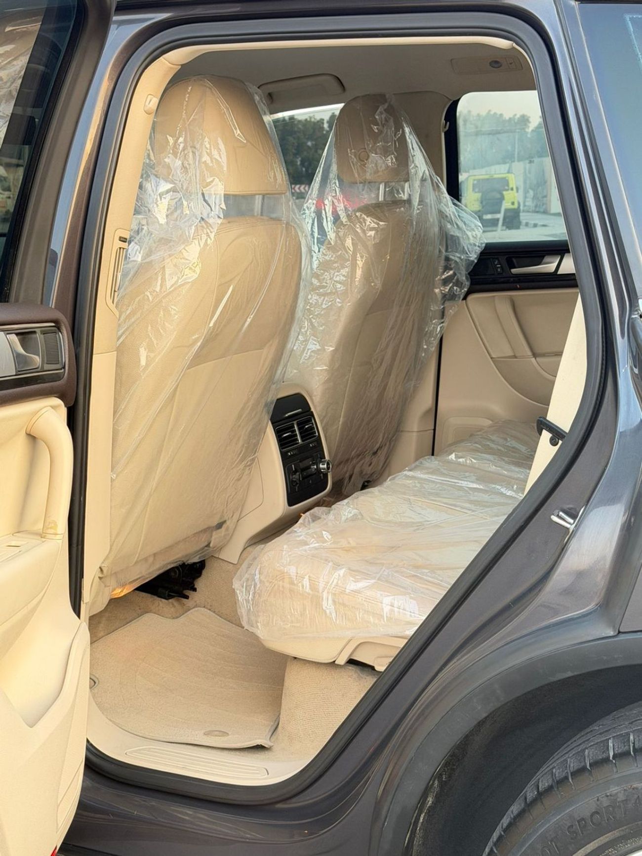 فولكس واجن طوارق SE 3.6L