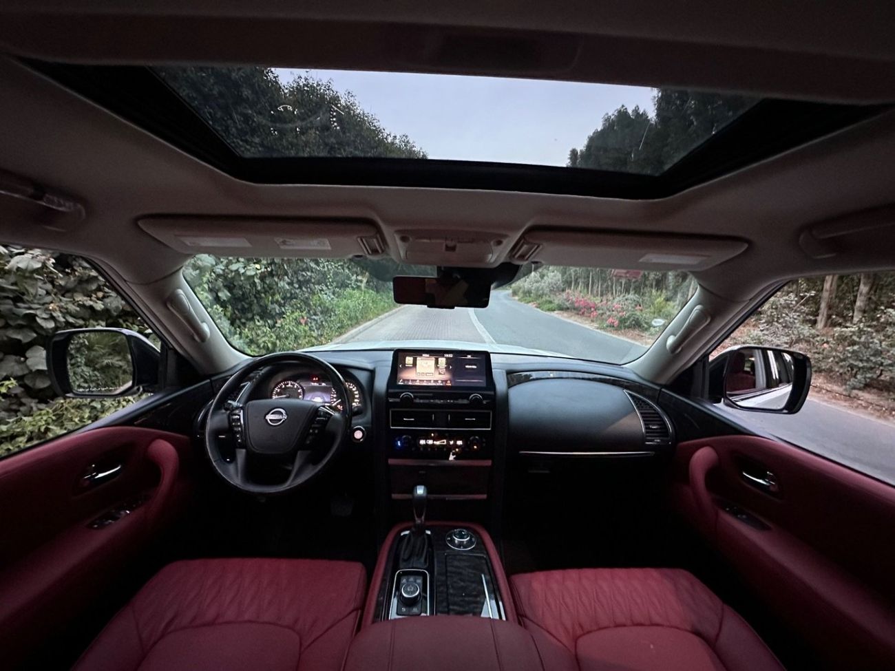 Nissan Patrol LE Platinum 5.6L | V8 400 HP | 2023 | GCC Specs | Full Options | Perfect Condition | Low Mileage